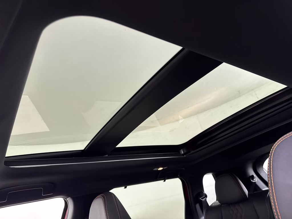 2025 Red Diamond/Black Roof Mitsubishi Outlander PHEV SEL Platinum Edition AWD SUV
