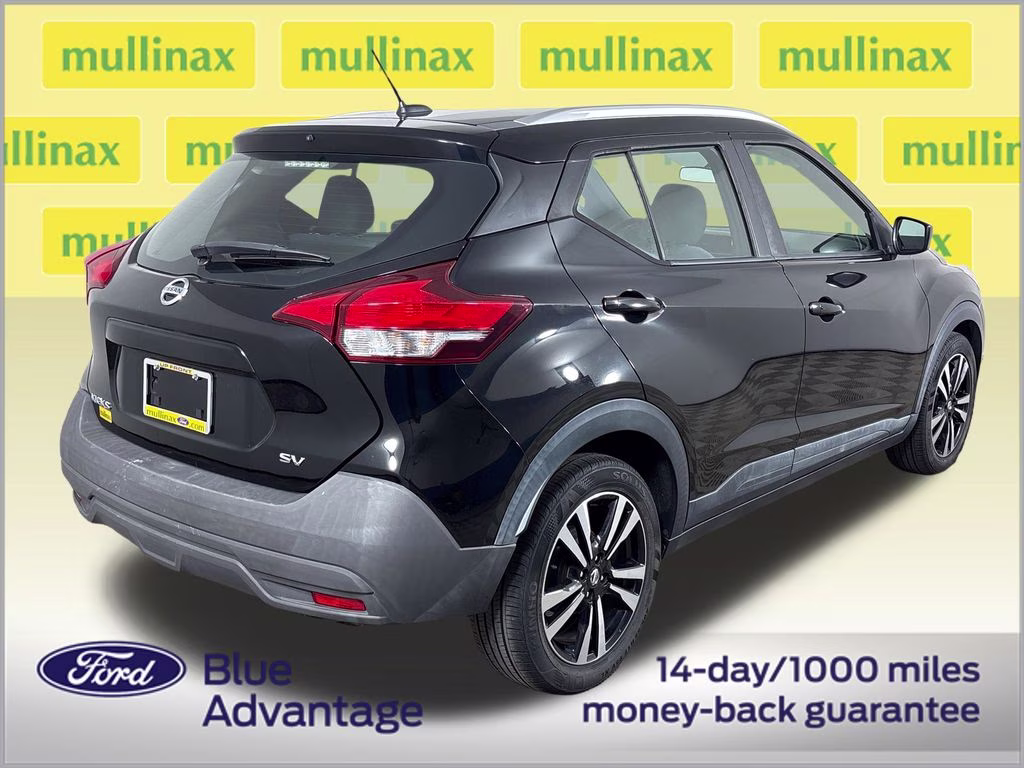 2019 Super Black Nissan Kicks SV FWD SUV