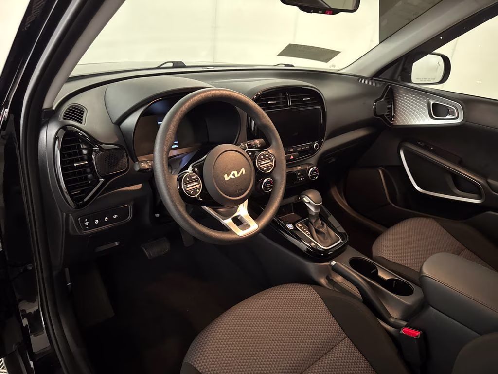2024 Fusion Black Kia Soul S FWD Hatchback
