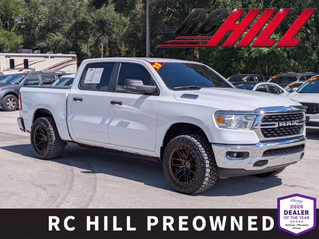 2023 RAM 1500 Big Horn/Lone Star Crew Cab 5'7's photo