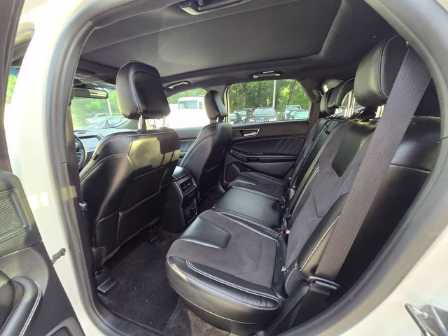 2020 White Metallic Ford Edge ST AWD SUV