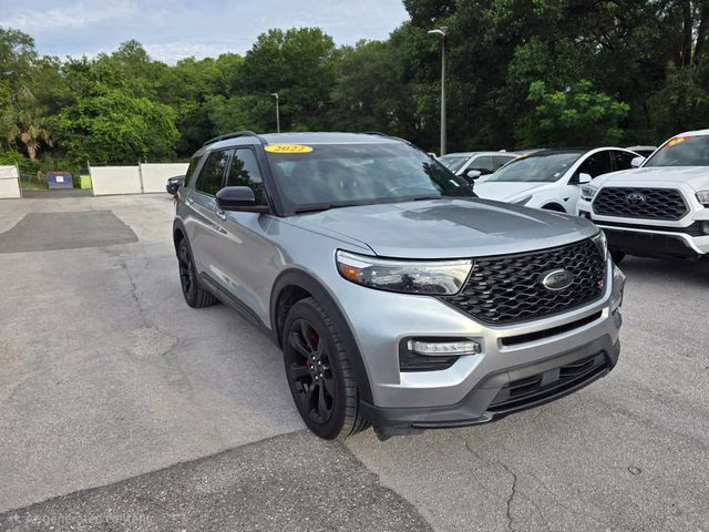 2022 Silver Metallic Ford Explorer ST RWD SUV