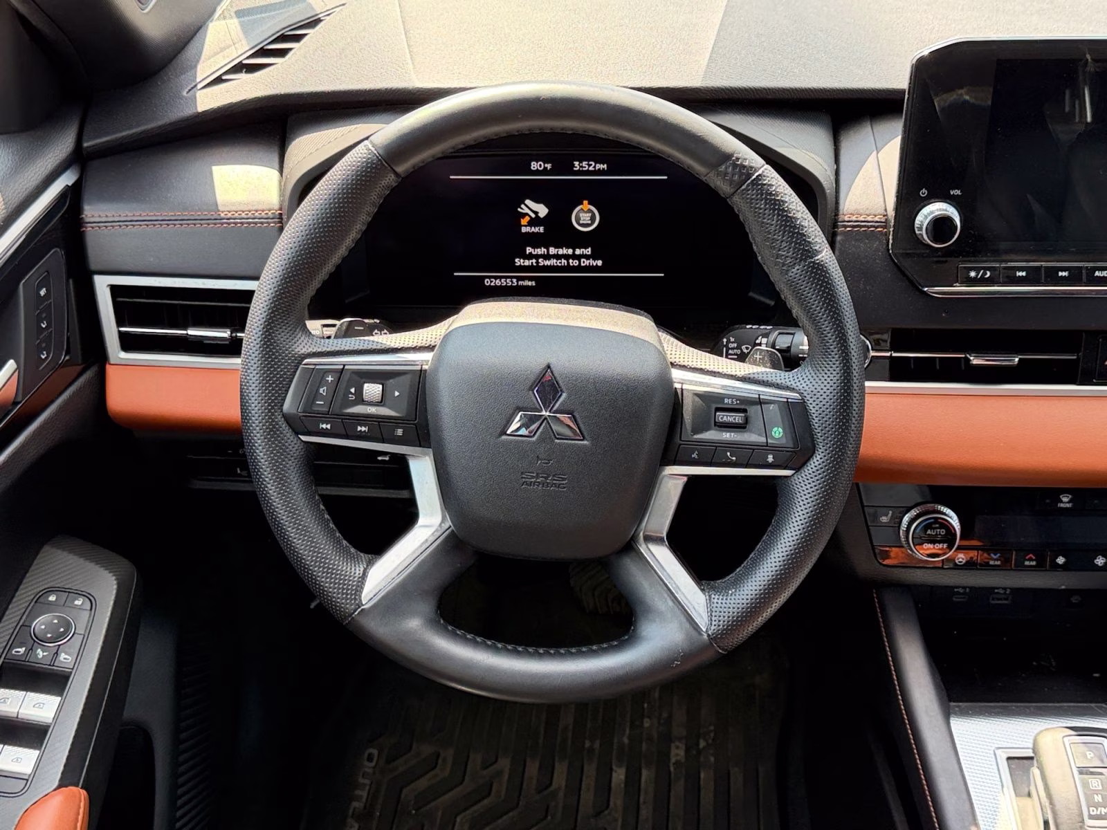 2022 Labrador Black Pearl Mitsubishi Outlander SEL 4X4 SUV