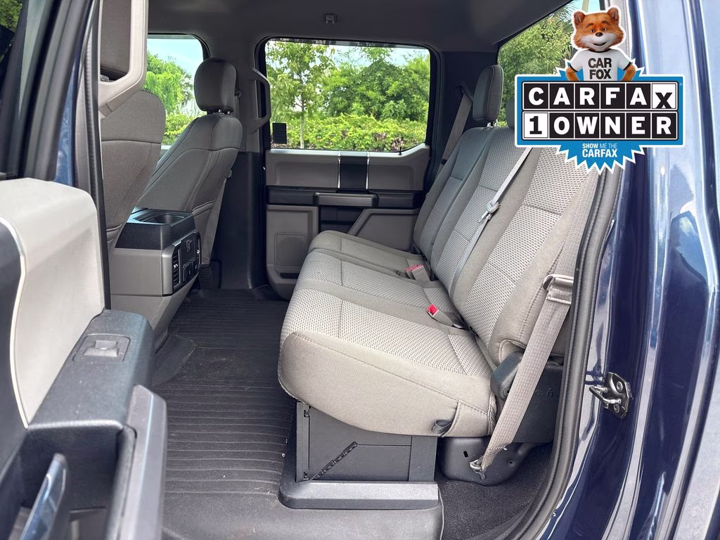 2019 Blue Ford Super Duty F-250 SRW XLT 4X4 Truck