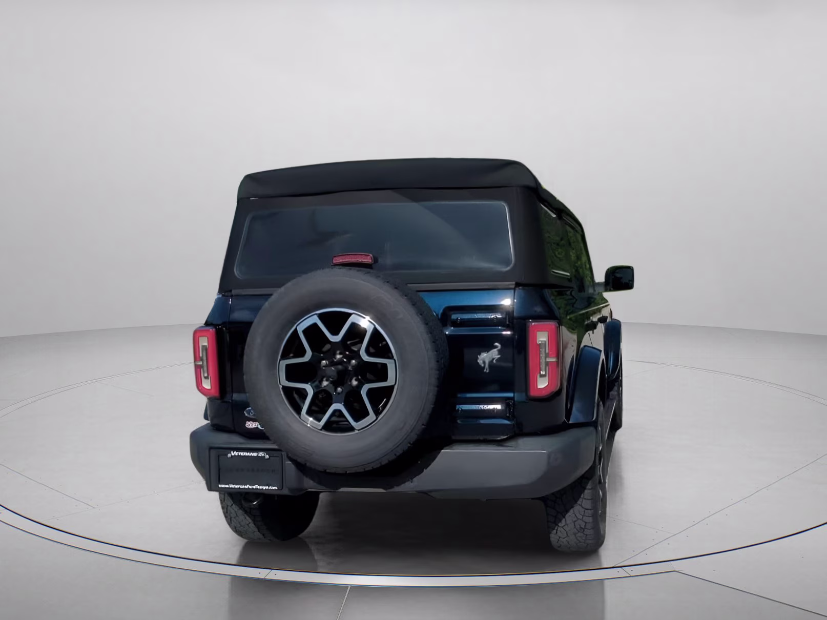 2021 Antimatter Blue Metallic Ford Bronco Outer Banks 4X4 Convertible