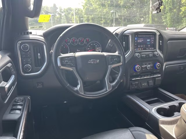 2021 Chevrolet Silverado 1500 4X4 Truck