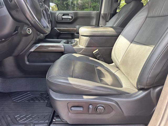 2021 Chevrolet Silverado 1500 4X4 Truck