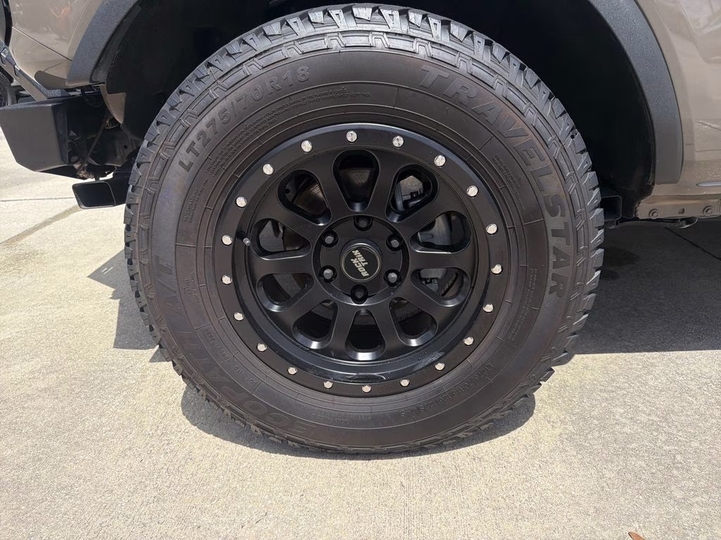2025 Gray Ford Bronco Base 4X4 SUV