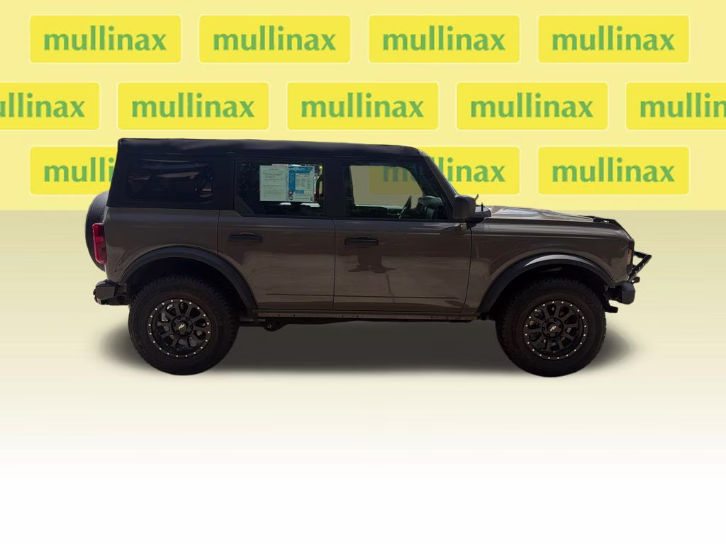 2025 Gray Ford Bronco Base 4X4 SUV