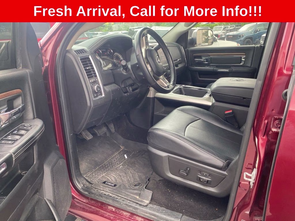 2018 Delmonico Red Pearlcoat Ram 3500 Laramie 4X4 Truck