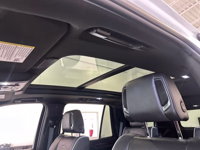 2022 Crystal White Tricoat Cadillac Escalade Premium Luxury 4X4 SUV