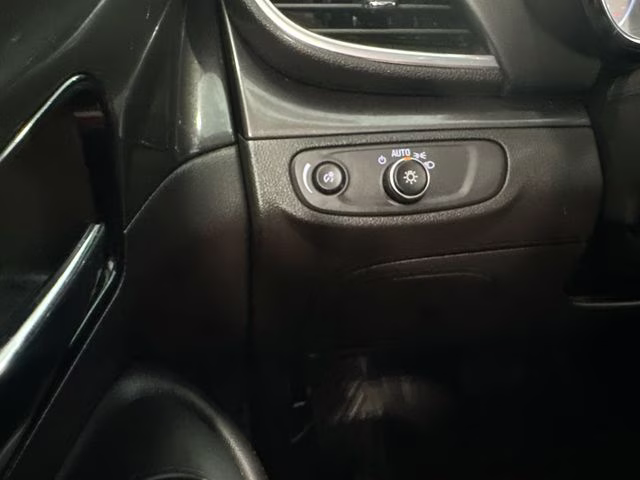 2018 Quicksilver Metallic Buick Encore Preferred FWD SUV
