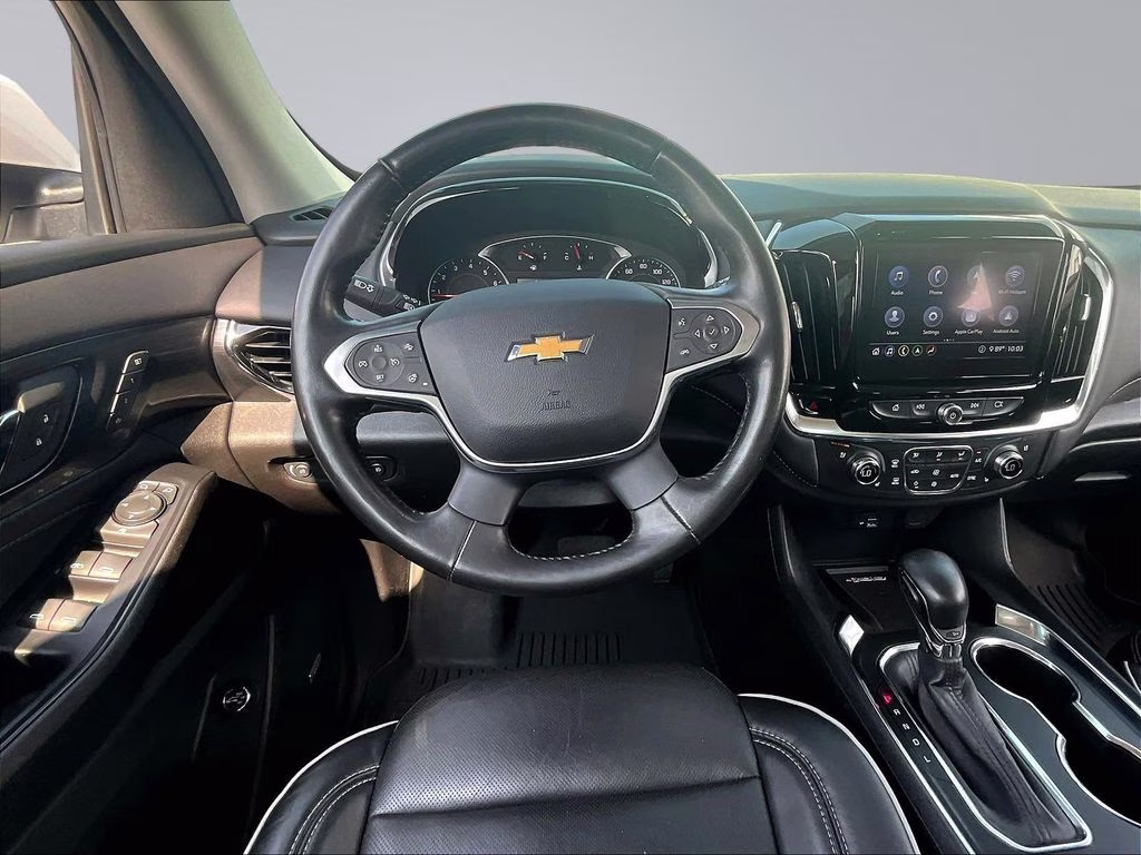 2021 Iridescent Pearl Tricoat Chevrolet Traverse High Country AWD SUV