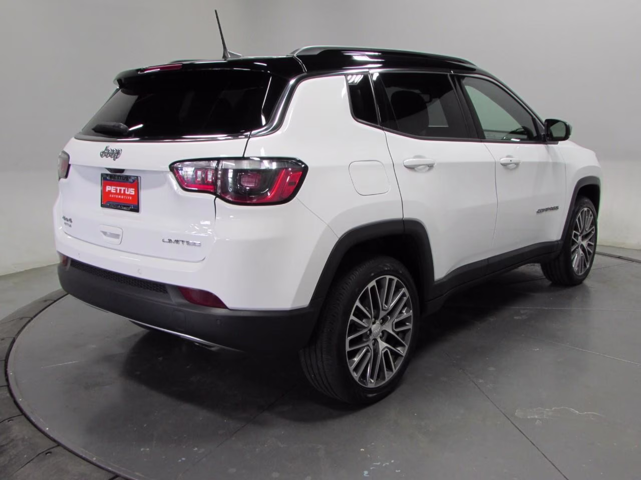 2023 Bright White Clearcoat Jeep Compass Limited 4X4 SUV