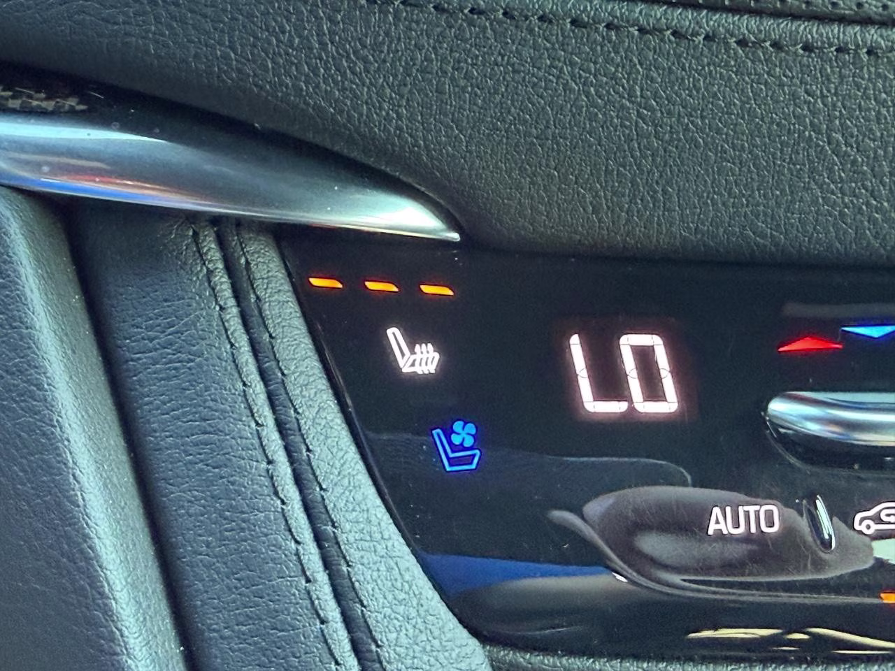 2023 Wilder Metallic Cadillac XT5 Sport AWD SUV