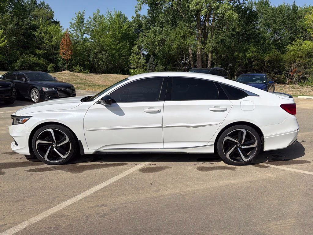 2022 Platinum White Pearl Honda Accord Sport FWD Sedan