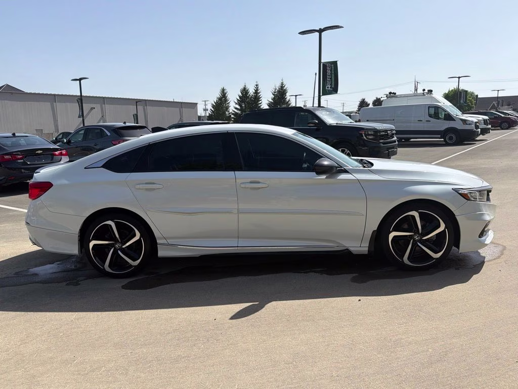 2022 Platinum White Pearl Honda Accord Sport FWD Sedan