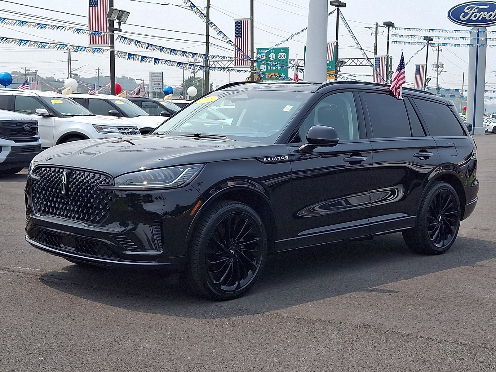 2025 Infinite Black Metallic Clearcoat - UM Lincoln Aviator Reserve AWD
