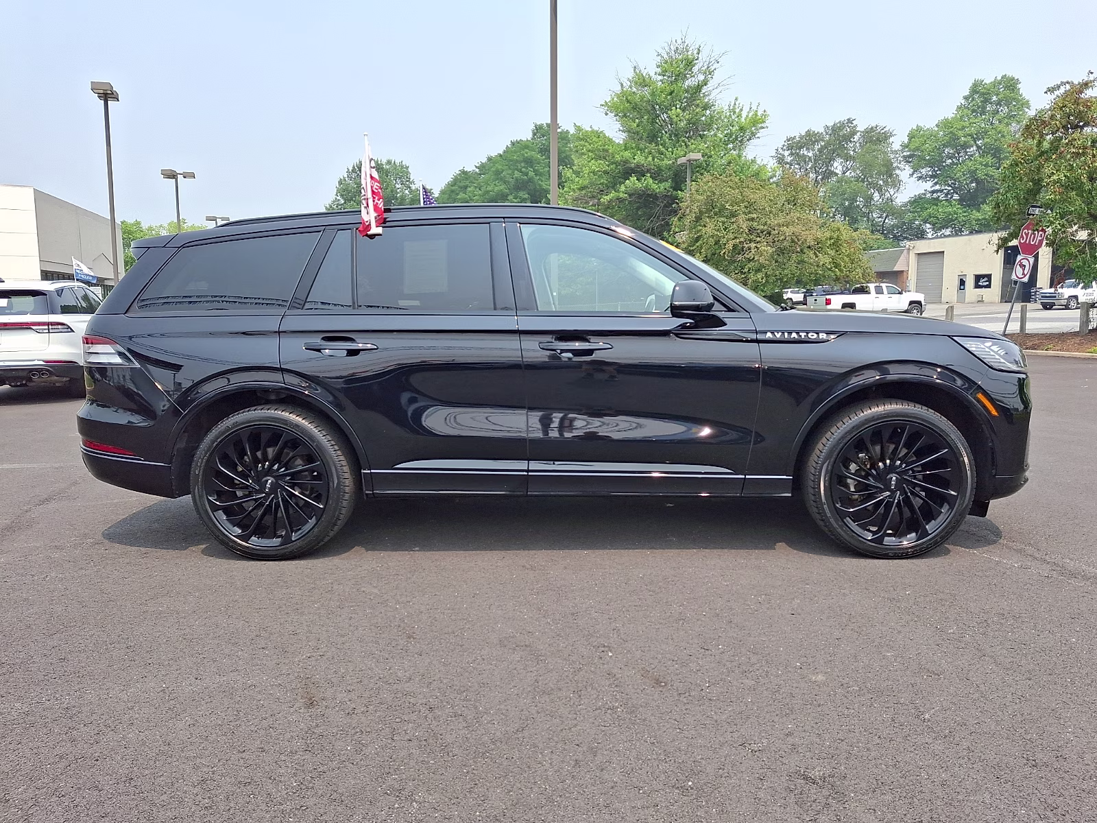 2025 Infinite Black Metallic Clearcoat - UM Lincoln Aviator Reserve AWD