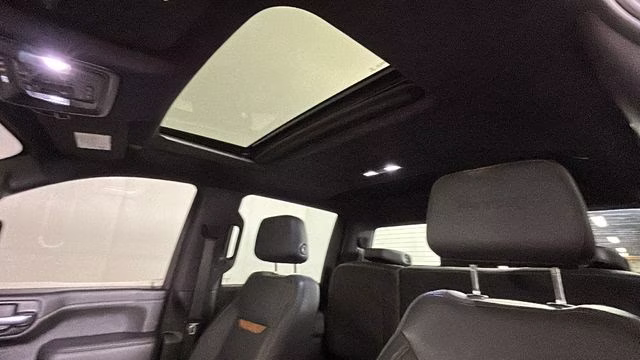 2021 Summit White GMC Sierra 2500HD AT4 4X4 Truck