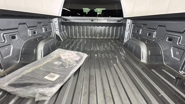 2026 GMC Sierra 1500 SLE - Photo 28