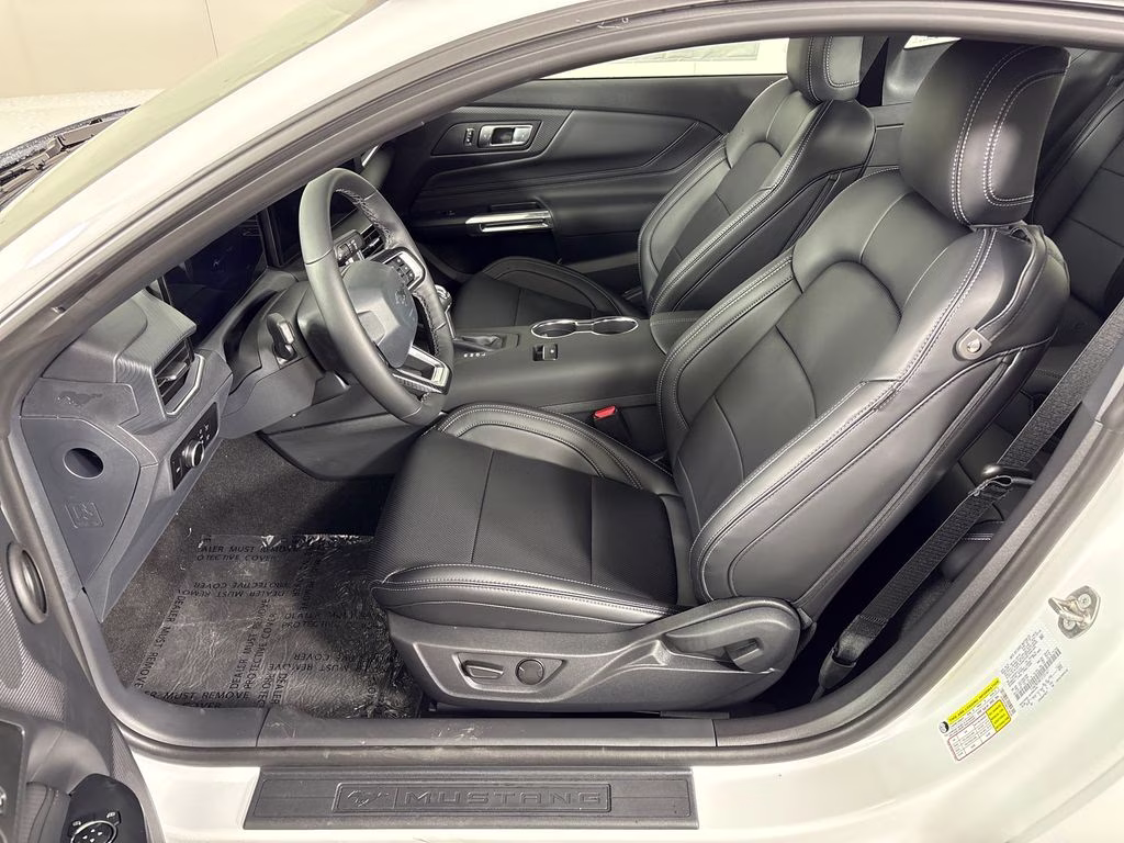 2026 Oxford White Ford Mustang EcoBoost Premium RWD Coupe