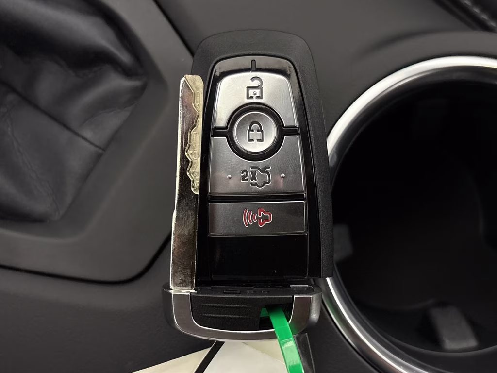 2026 Oxford White Ford Mustang EcoBoost Premium RWD Coupe