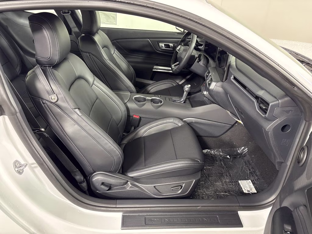 2026 Oxford White Ford Mustang EcoBoost Premium RWD Coupe