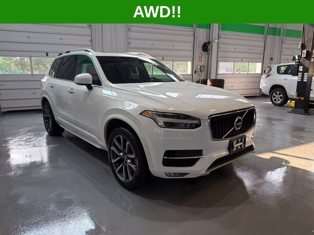 2017 Ice White Volvo XC90 T6 Momentum AWD SUV