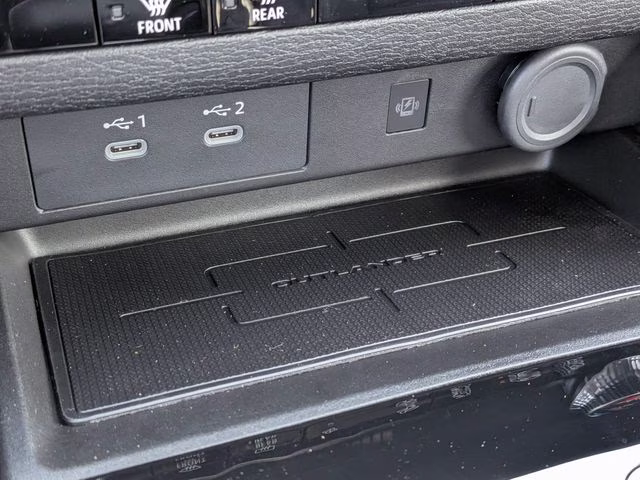 2026 Graphite Gray Mitsubishi Outlander SE FWD SUV
