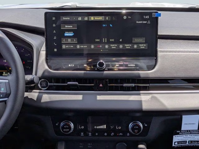 2026 White Diamond Mitsubishi Outlander SE FWD SUV
