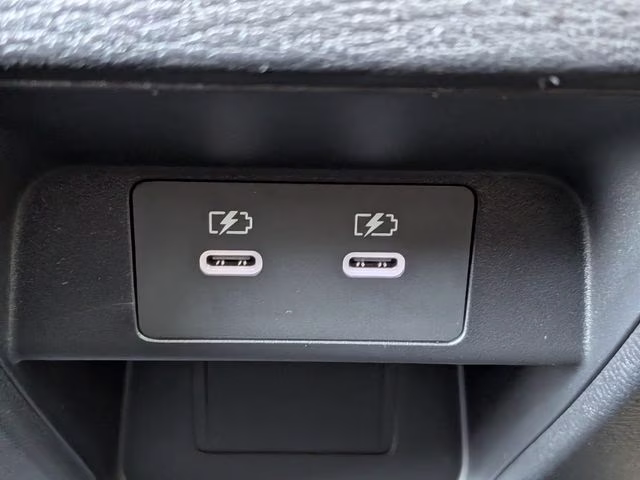 2026 White Diamond Mitsubishi Outlander SE FWD SUV
