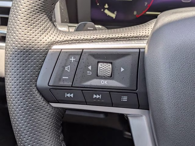 2026 White Diamond Mitsubishi Outlander SE FWD SUV
