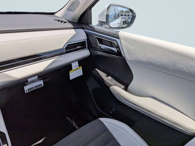 2026 White Diamond Mitsubishi Outlander SE FWD SUV