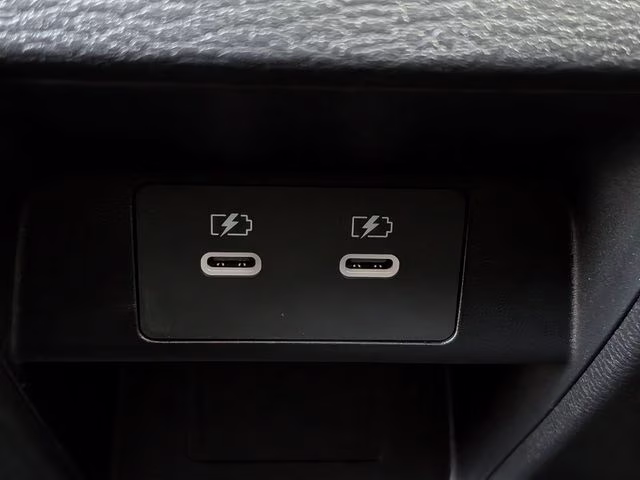 2026 White Diamond Mitsubishi Outlander SE FWD SUV