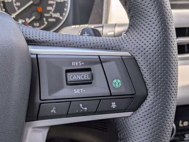 2026 White Diamond Mitsubishi Outlander SE FWD SUV
