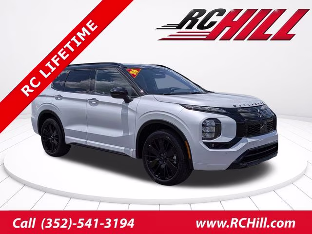 2026 White Diamond/Black Roof Mitsubishi Outlander Black Edition FWD SUV