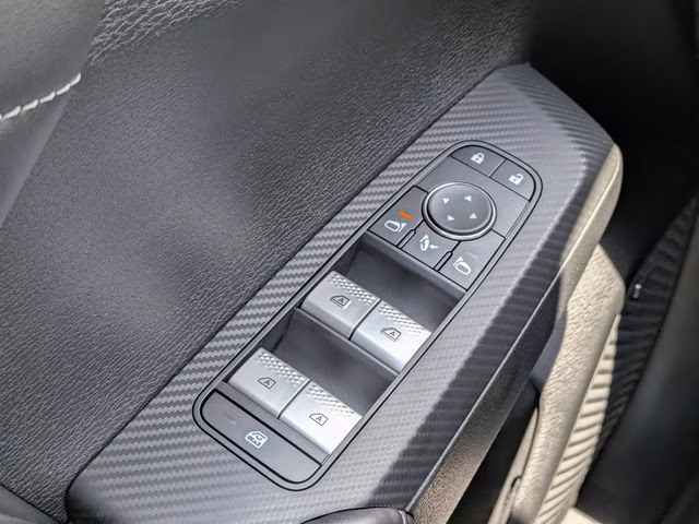 2026 White Diamond/Black Roof Mitsubishi Outlander Trail Edition AWD SUV