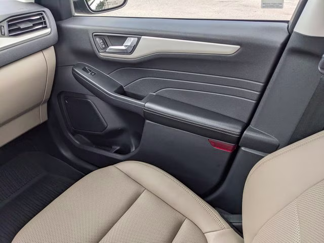 2022 Gray Metallic Ford Escape SEL AWD SUV