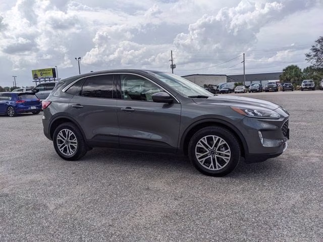2022 Gray Metallic Ford Escape SEL AWD SUV