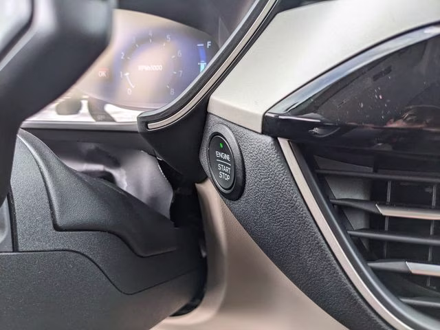 2022 Gray Metallic Ford Escape SEL AWD SUV