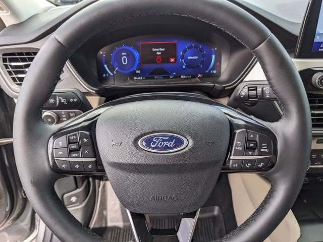 2022 Gray Metallic Ford Escape SEL AWD SUV