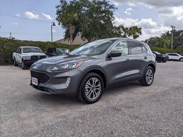 2022 Gray Metallic Ford Escape SEL AWD SUV