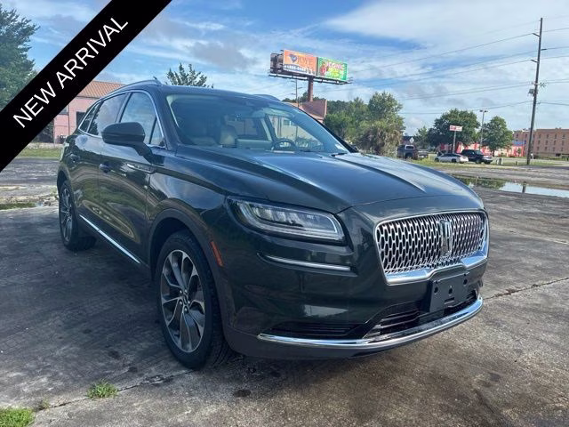 2023 Green Metallic Lincoln Nautilus Reserve FWD SUV
