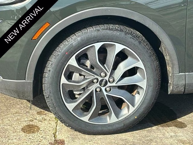 2023 Green Metallic Lincoln Nautilus Reserve FWD SUV