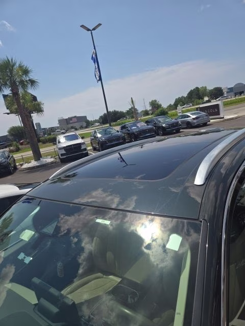 2023 Green Metallic Lincoln Nautilus Reserve FWD SUV