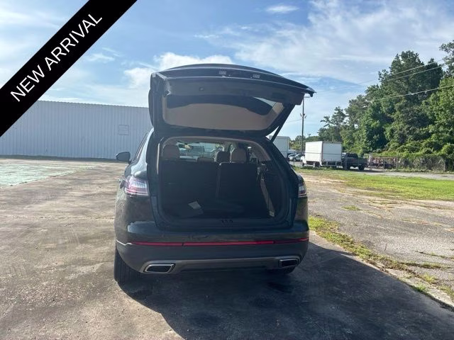 2023 Green Metallic Lincoln Nautilus Reserve FWD SUV