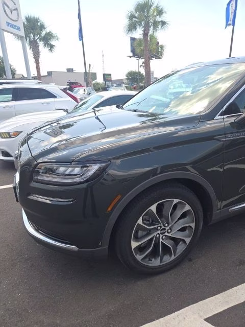 2023 Green Metallic Lincoln Nautilus Reserve FWD SUV