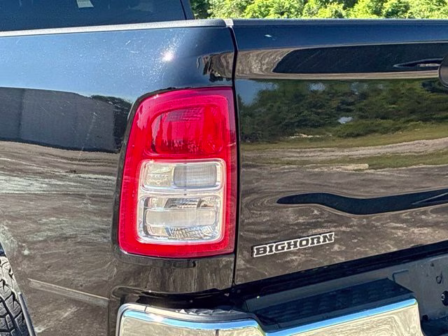 2024 Diamond Black Crystal Pearlcoat Ram 2500 Big Horn 4X4 Truck