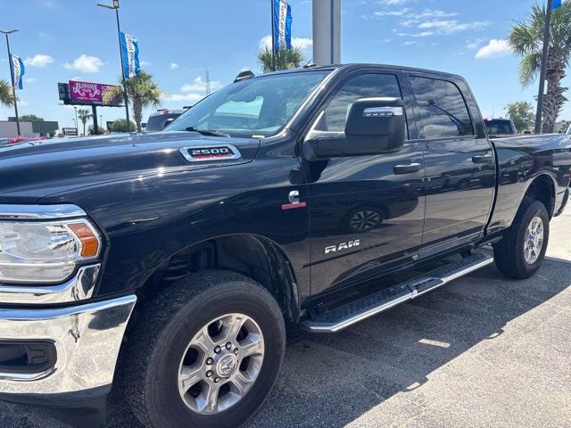 2024 Diamond Black Crystal Pearlcoat Ram 2500 Big Horn 4X4 Truck